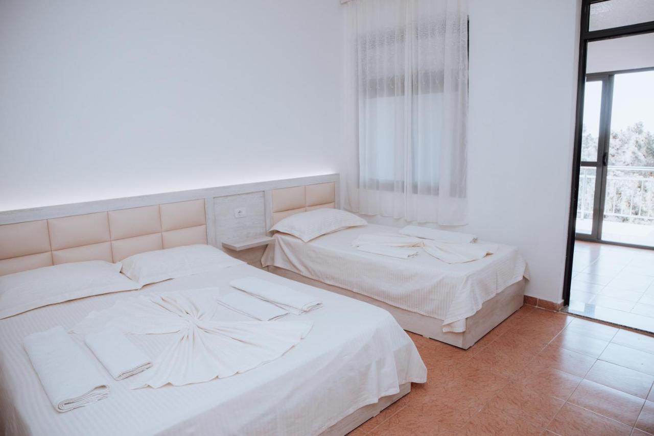 Hotel Perdja Velipojë エクステリア 写真