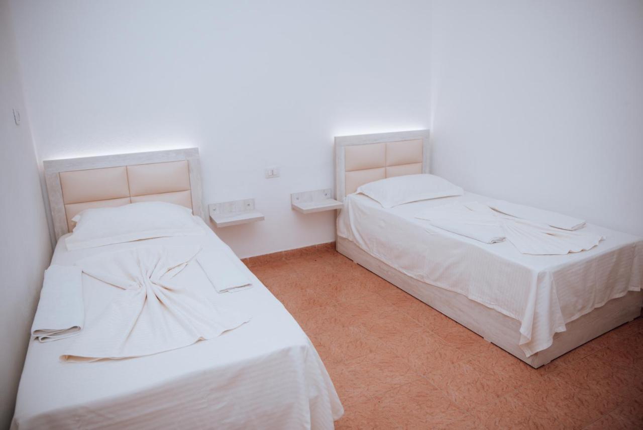 Hotel Perdja Velipojë エクステリア 写真
