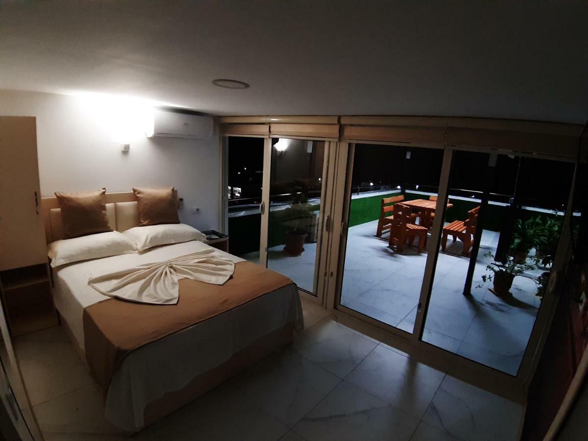 Hotel Perdja Velipojë エクステリア 写真