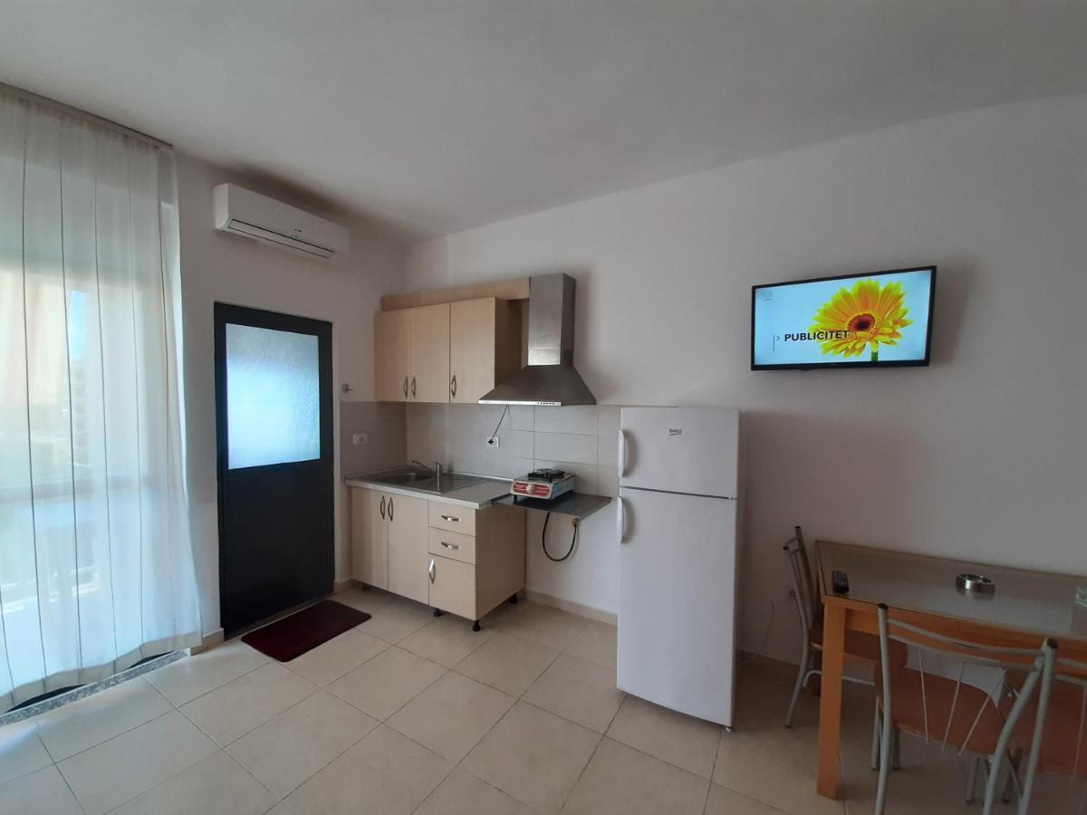 Hotel Perdja Velipojë エクステリア 写真